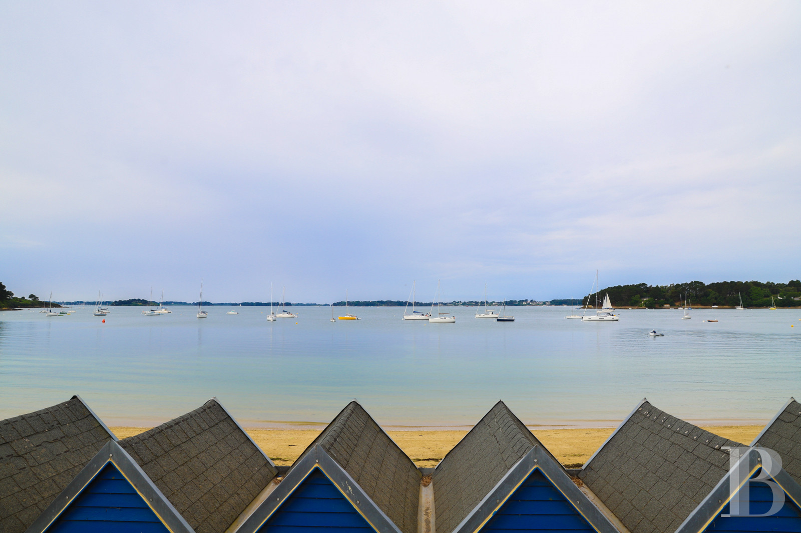 Sur l’Île-aux-Moines, dans le golfe du Morbihan, une maison de famille les pieds dans l’eau - photo  n°36